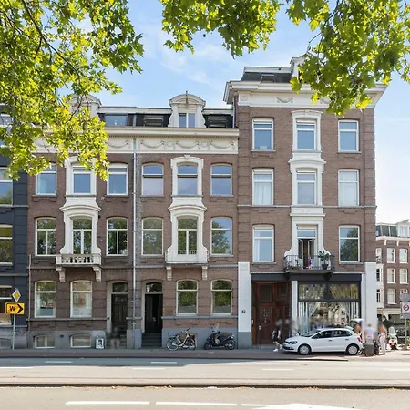 Apartment Comfortable Central With Private Balcony *