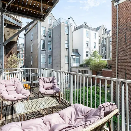 Comfortable Central With Private Balcony * Amsterdam