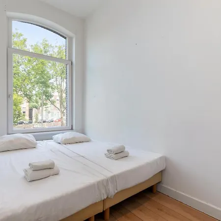 Comfortable Central With Private Balcony Apartment Amsterdam